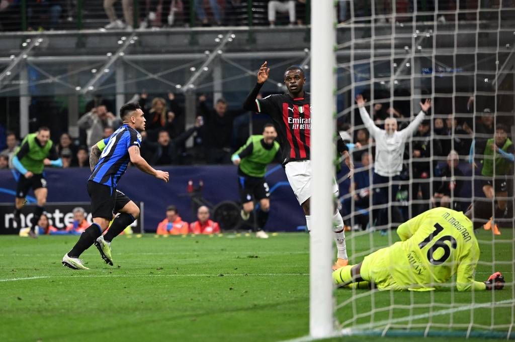 地上足球：曼城放水仍然小胜？只有齐达内能拯救这支皇马！（地面传控：曼城疑似留力仍险胜？皇马恐唯齐达内可救！）