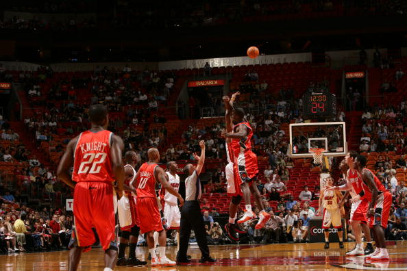 官方：德甲、德乙球场内的记分牌和屏幕将显示实际补时时间（官宣：德甲、德乙球场记分牌与大屏将同步显示实际补时时间）