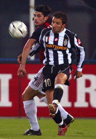 菲利普拉姆退役后的丰盛人生：为何我会选择和足球保持距离？（菲利普拉姆退役后的新生活：我为何选择与足球保持距离）