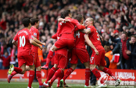 默森：斯凯利在防守时走神了，不过卡尔的进球确实精彩绝伦（默森：斯凯利防守走神，但卡尔这粒进球堪称惊艳）