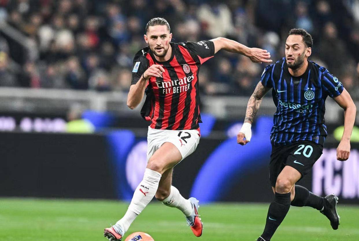 申花官方：今日一线队收假集结训练，阿苏埃、陈晋一等未归队（申花通报：一线队今日结束假期开始合练，阿苏埃、陈晋一等暂未归队）