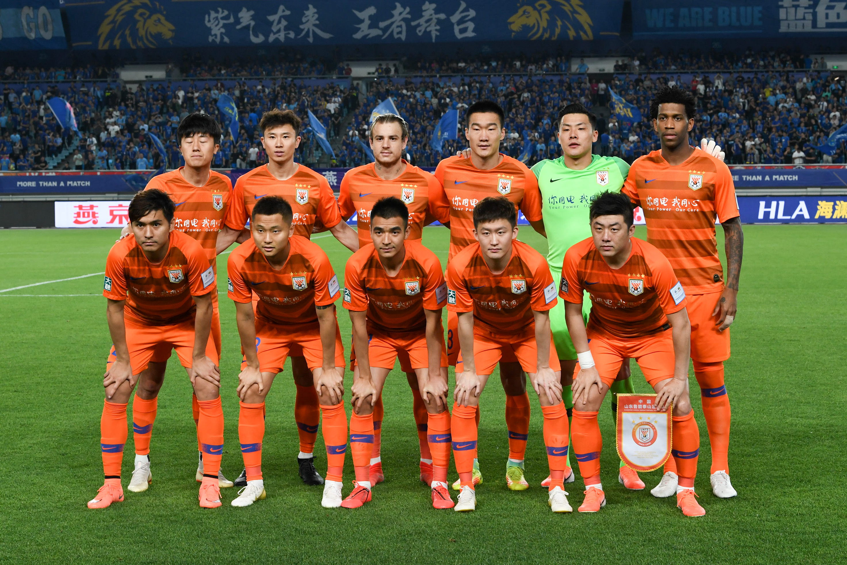 早日康复！西班牙人体育总监加拉加萨因急性心梗住院（西班牙人体育总监加拉加萨突发急性心肌梗死入院，祝早日康复）